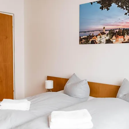 Abc Abc A Apartamento Meersburg